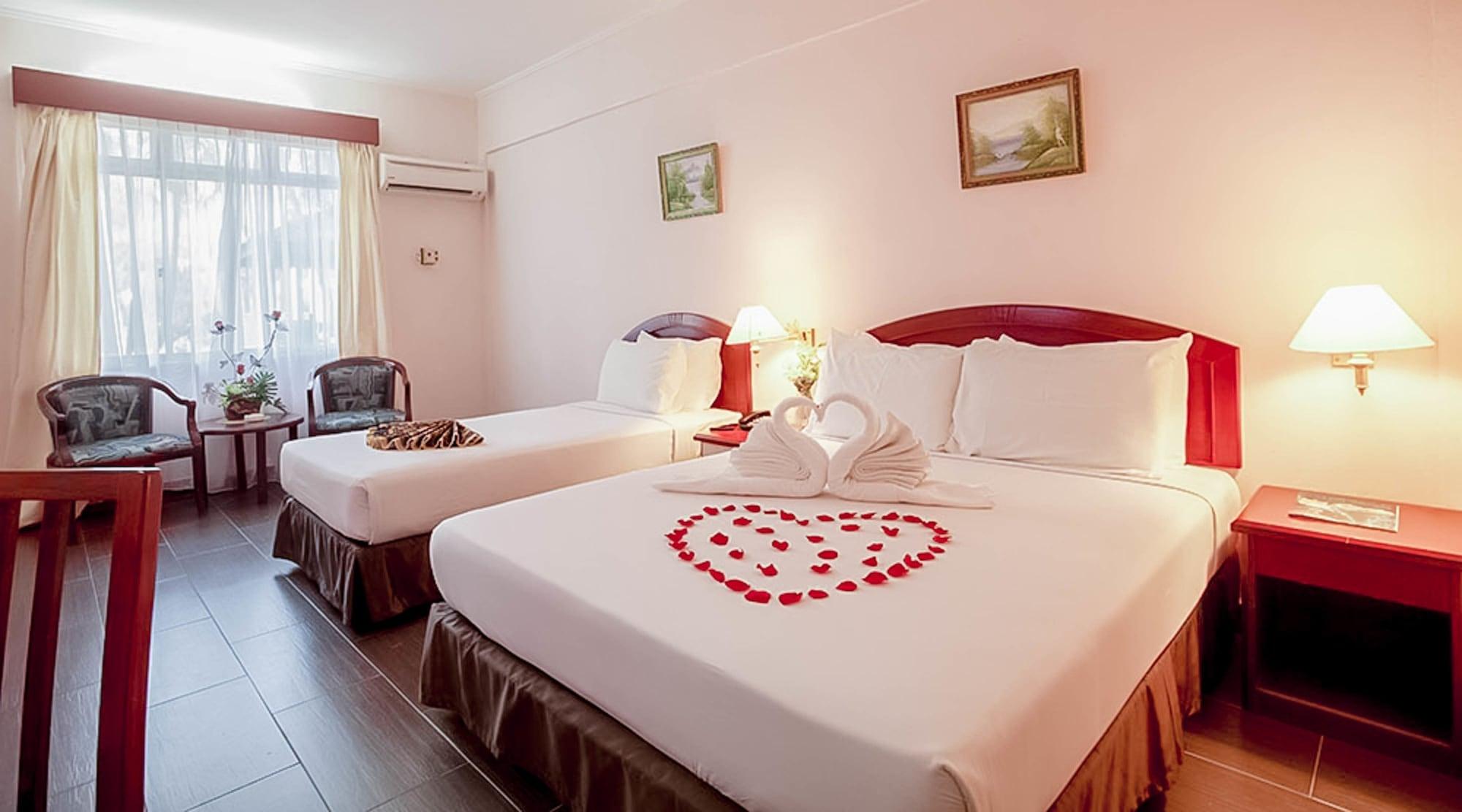 Hotel Seri Malaysia Rompin Куала Ромпін Екстер'єр фото