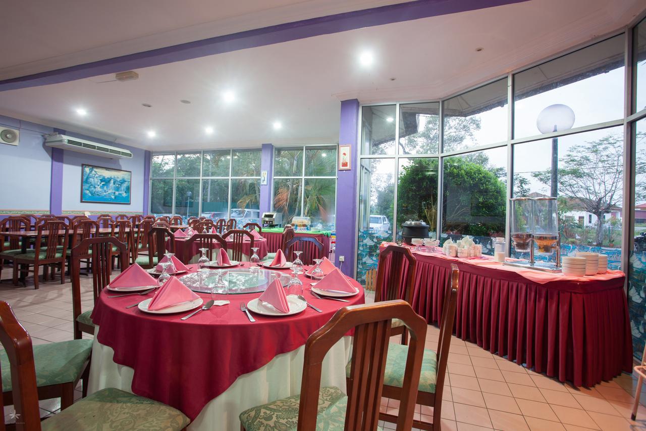 Hotel Seri Malaysia Rompin Куала Ромпін Екстер'єр фото