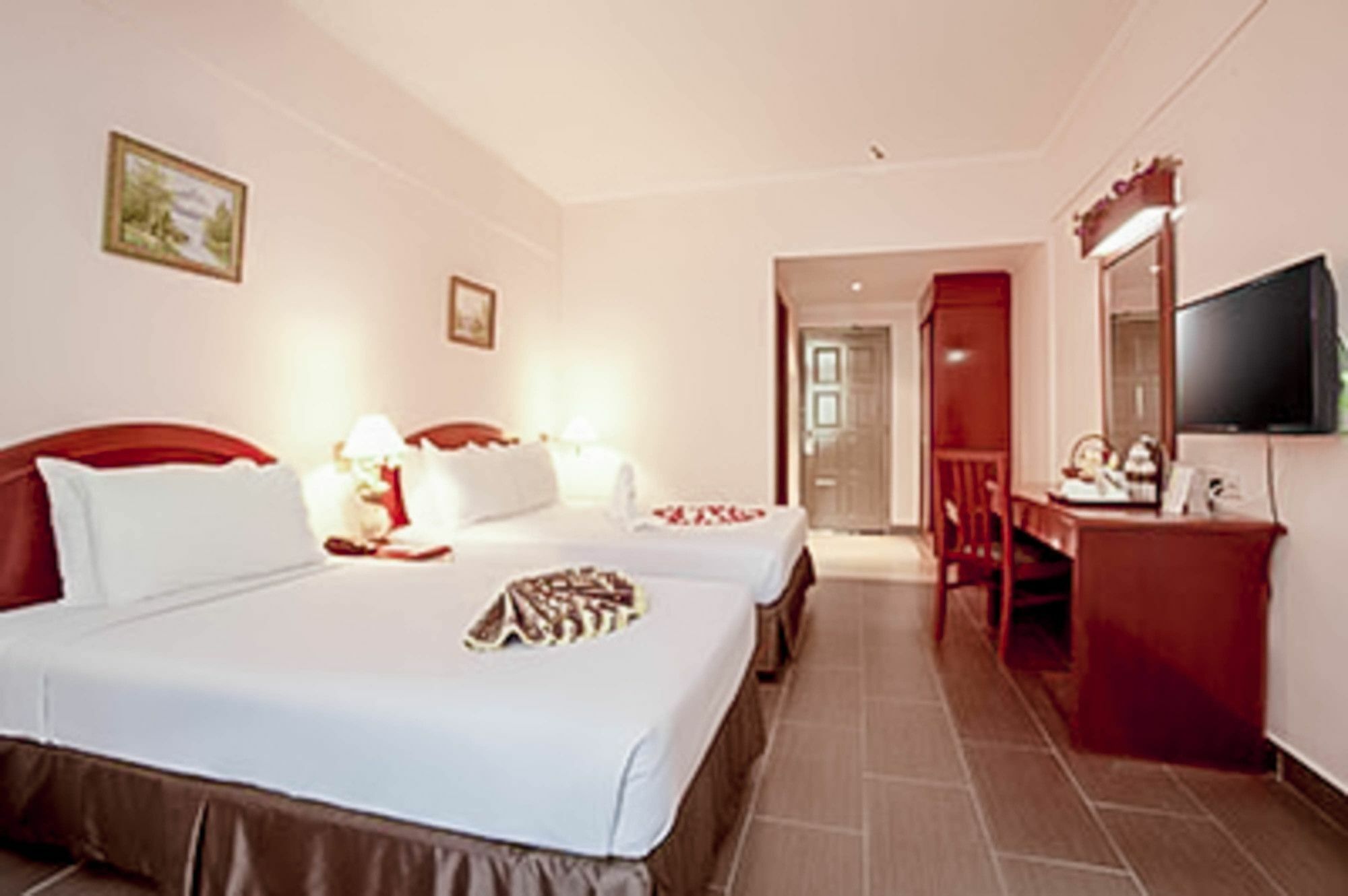 Hotel Seri Malaysia Rompin Куала Ромпін Екстер'єр фото